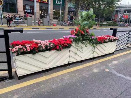 長方形道路花箱
